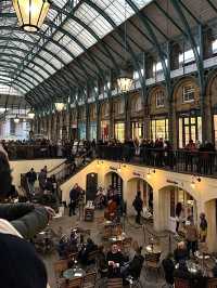 🇬🇧These markets in London are absolutely amazing to visit! 💐🥨 