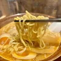 【札幌・すすきの】昭和46年創業老舗の札幌ラーメン店「満龍  総本店」