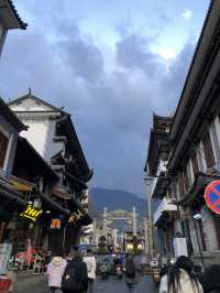 Rainy Day Exploring Dali Ancient City in Yunnan 🇨🇳