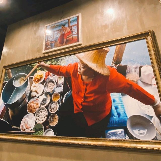 尖沙咀超濃泰式船湯麵🛶🍜
