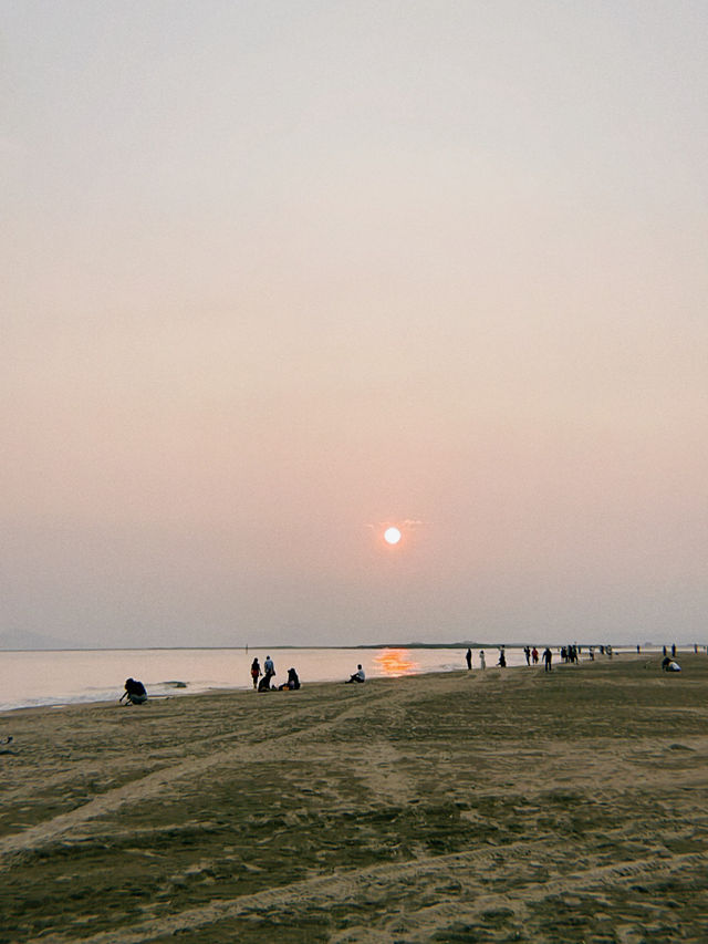 Before summer ends, 5-picked beaches in Busan🌊 Before summer ends, 5-picked beaches in Busan🌊
