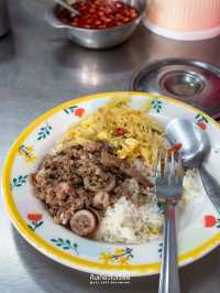ฝากท้องมื้อเช้าไว้ที่ร้านข้าวแกงราคาย่อมเยา
