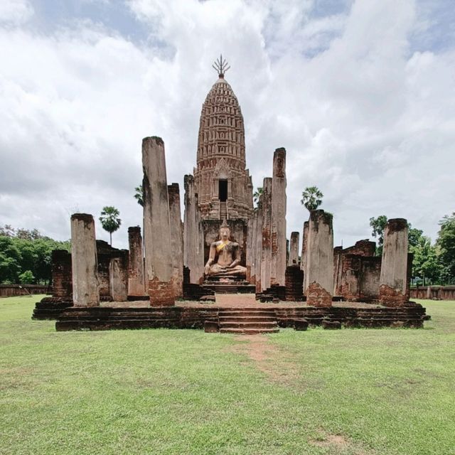 ชมวัดพระปรางค์ |สุโขทัย