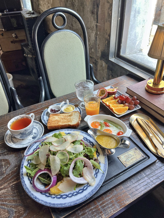 Bangkok's most instagrammable antique hotel