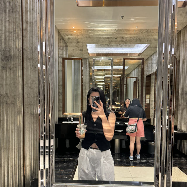 Starbucks Reserve สาขาที่วิวดีสุดๆ