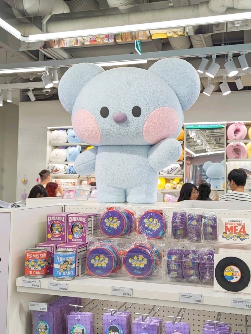 🇰🇷明洞🧸Line Friends Square🐤 | Trip.com ソウル