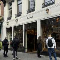 Best Cookie Shop in Amsterdam - Van Stapele Koekmakerij