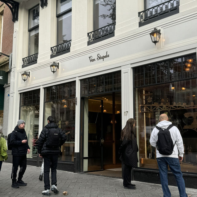 Best Cookie Shop in Amsterdam - Van Stapele Koekmakerij