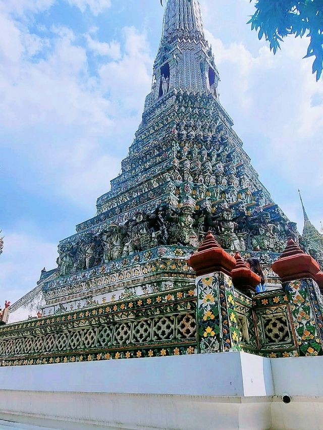泰國曼谷黎明寺的傳統泰服打卡體驗🇹🇭