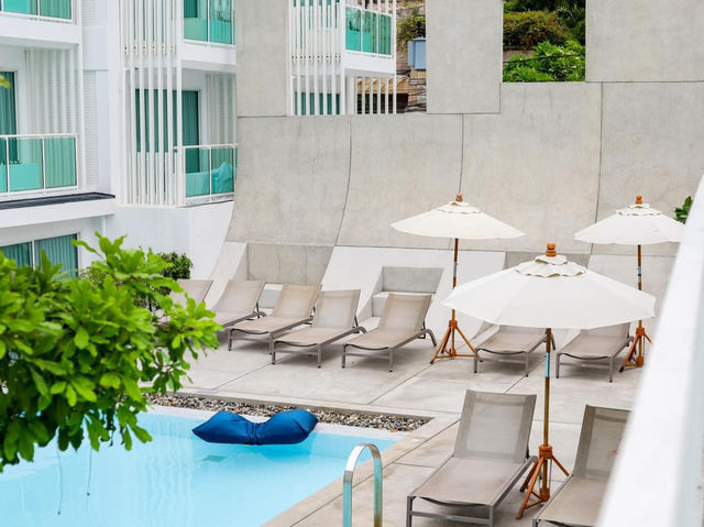 Prima Hotel Pattaya ที่พักคุมโทนสไตล์มินิมอล 