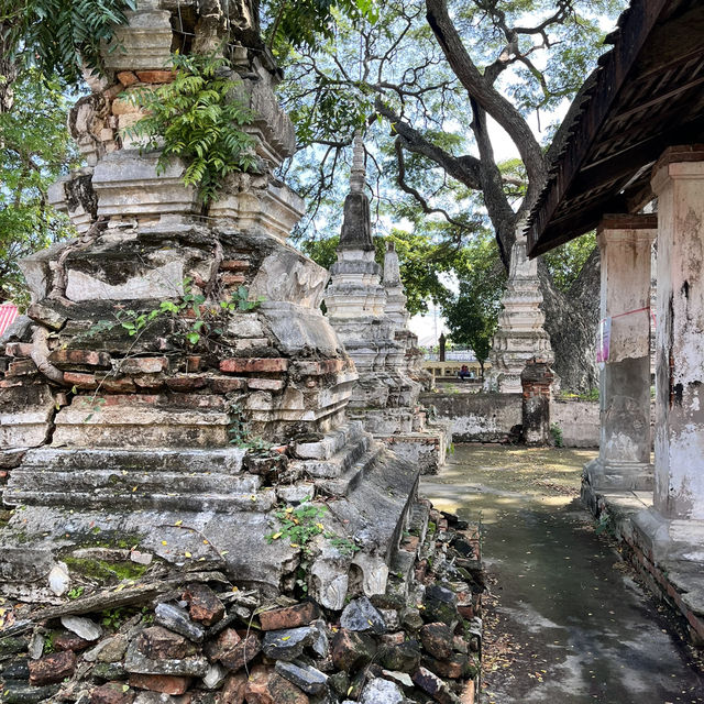 วัดลาดศรัทธาราม จังหวัดเพชรบุรี