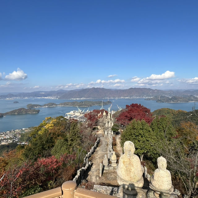 【広島県】因島の白滝山展望台で楽しむ紅葉と瀬戸内の絶景