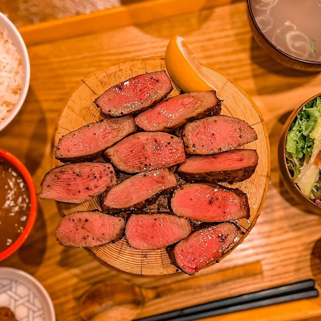 Yakiniku Beef Tongue Lemon Shinjuku