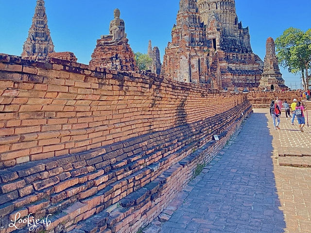 ใส่ชุดไทย ตะลุยโบราณสถาน 9 วัดที่อยุธยากันค่า