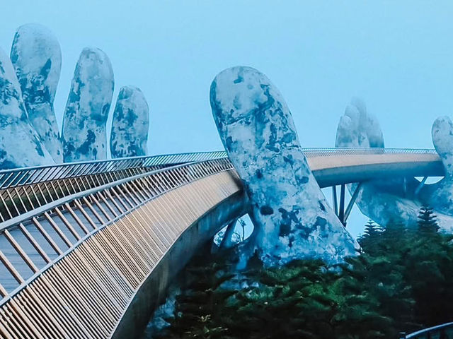 สะพาน Golden Bridge - Ba Na Hills