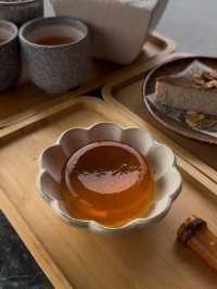 Sipping Tea Above the City: A Morning at Sunyang Tea House, Maokong