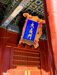 Yonghe Temple: A Historic Tibetan Buddhist Monastery in Beijing