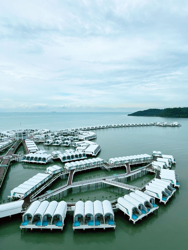Amazing Lexis Hibiscus Port Dickson Stay with Infinity Pool