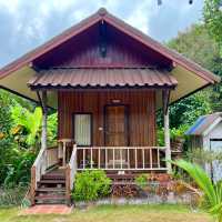 บ้านคลองเจ้า โฮมสเตย์ ที่พักเกาะกูดวิวป่าโกงกาง
