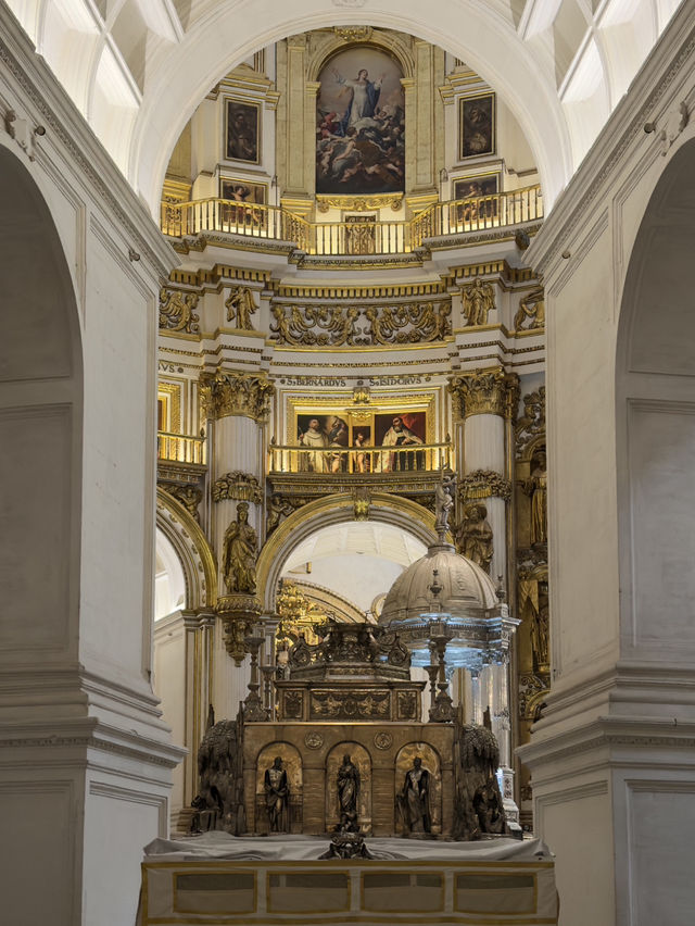Arches: the one common thing that is never absent in cathedral
