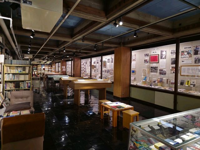 해외여행 아사히카와 여행하며 들린 Asahikawa Museum of Literature