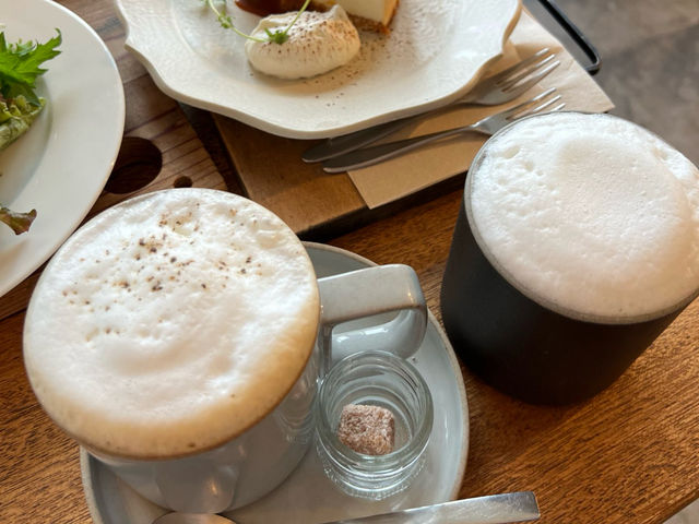 季節のチーズケーキが美味しいカフェ