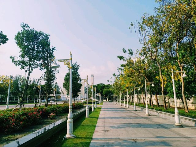 泰國曼谷湄南河畔鮮花市場雕像公園古跡寺廟一日遊行程，適合打卡拍照📸