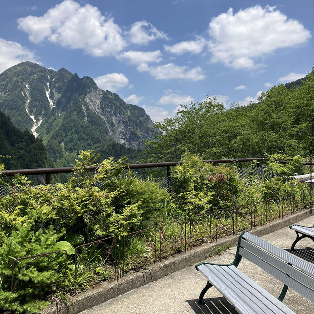 黒部ダム (Kurobe Dam, Toyama) – 日本最大級のダムと絶景