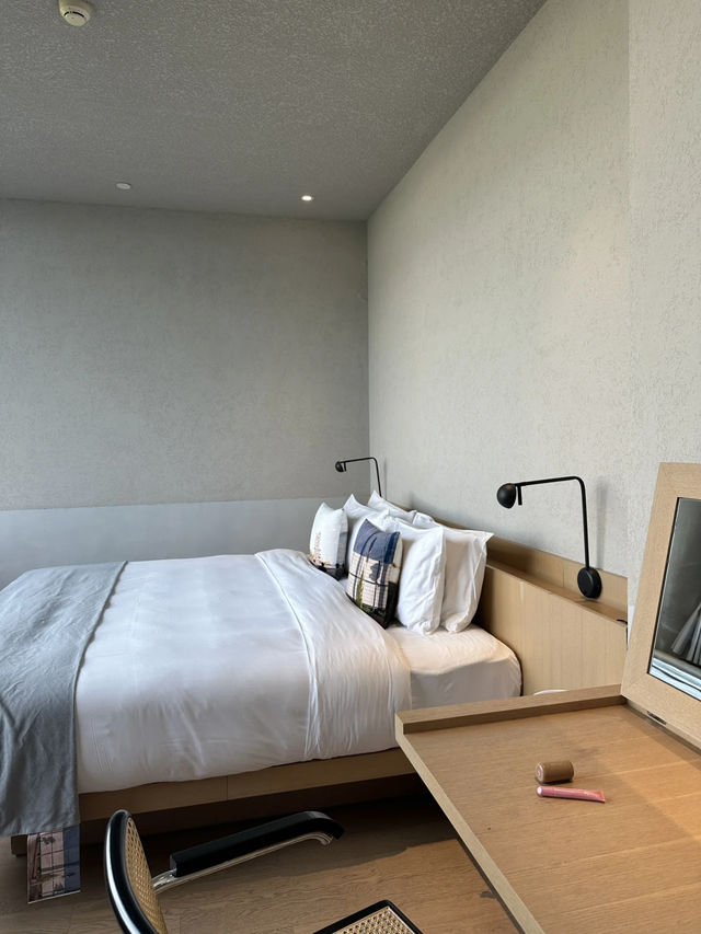 Beijing Stay = 100% the Right Choice - Read and Rest Hotel 📚🛏️  