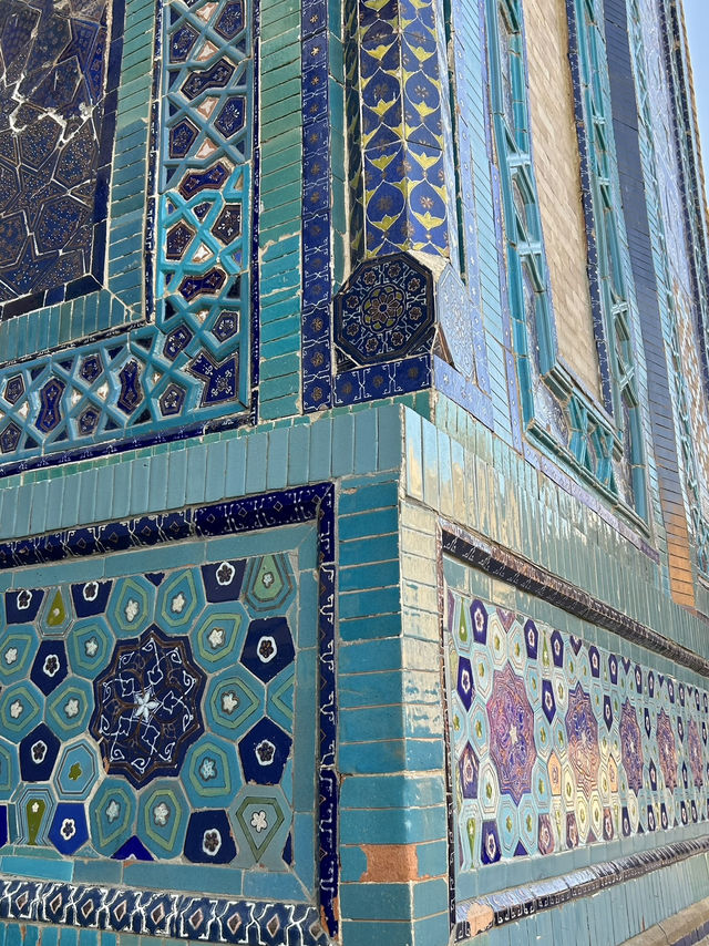 The beauty of Uzbekistan buildings 😍