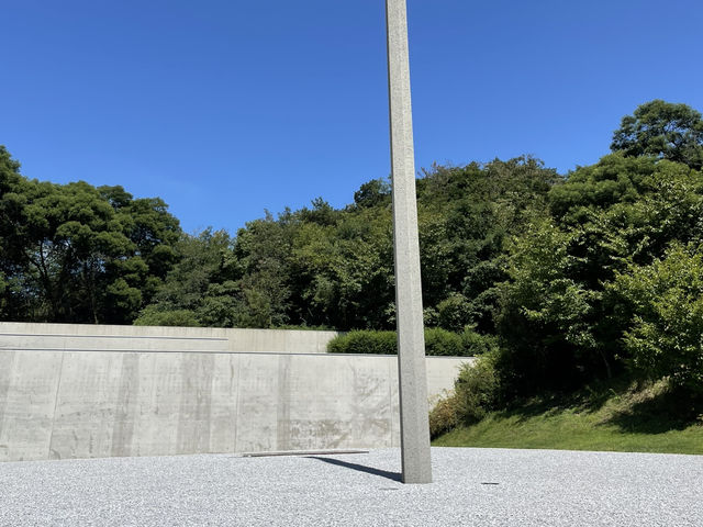【香川】瀬戸内海に浮かぶアートの島・直島