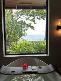Oceanfront Bliss: Why Fiji Marriott Momi Bay Beats the Intercontinental