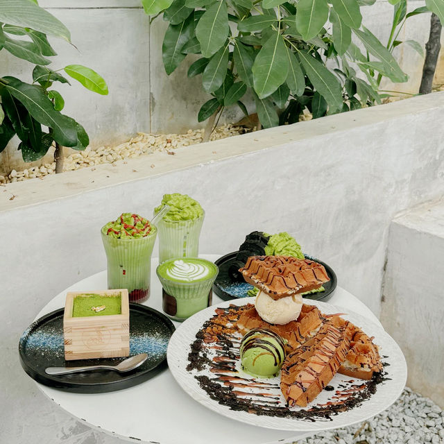 Rustic Bliss at Hulu Coffee