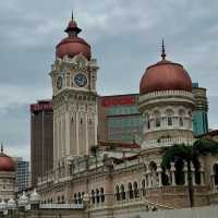 Discover KL’s Heartbeat: Dataran Merdeka & Masjid Jamek