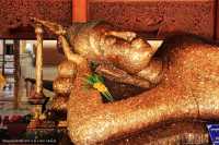 กราบพระนอนจักรสีห์