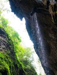 Longshuixia Fissure Gorge: A Hidden Gem