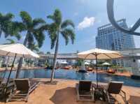 โรงแรมเซ็นทาราแกรนด์ บางกอก คอนเวนชัน เซ็นเตอร์ แอ