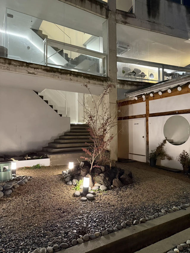 Shinleedoga cafe คาเฟ่สไตล์ hanok