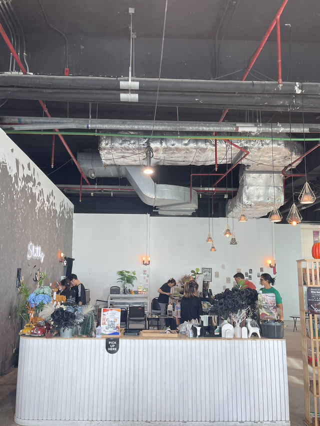 Sloths cafe