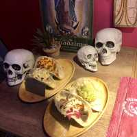 【渋谷🇯🇵】タコスを食べまくる🌮 TEXMEX FACTORY
