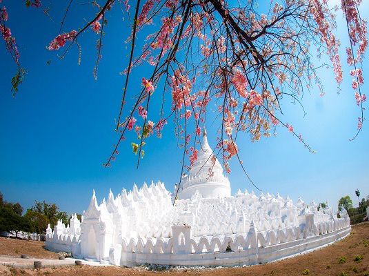🌄🛢️ MAGWAY WEEKEND ESCAPE: Oil Fields & Irrawaddy Adventures! 