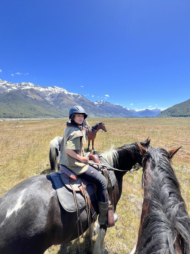 紐西蘭南島｜Glenorchy｜魔戒小鎮的馬背旅行，最接近天堂的地方
