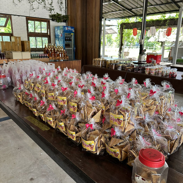 ไร่องุ่นมีสุข อำเภอสวนผึ้ง ราชบุรี