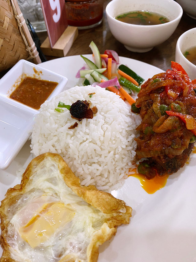 Gourmet Trail: A Food Lover’s Day Out in Kelantan! 