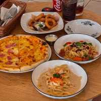  56 Pizza House ร้านพิซซ่าโฮมเมดลับย่านแบริ่ง