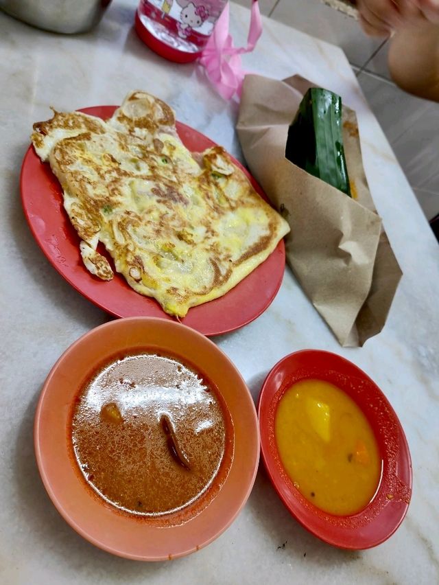 Flaky, Crispy, Irresistible: Tengah Chinese Roti Canai – A Breakfast Pilgrimage in Segamat!
