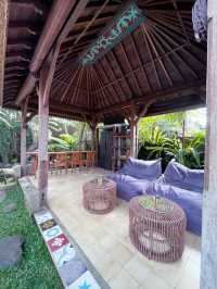  Morning Serenity at Prabhu Ubud Villa’s Lush Oasis Pool