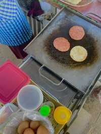 Burger จิเนาะ โกตาบารู