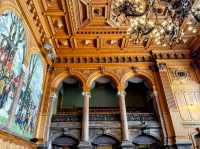 聯邦宮 Bundeshaus，參觀瑞士聯邦政府與議會所在。