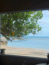 The Kelapa Beach Cafe สมุย